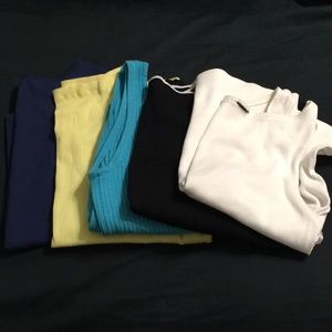 5 used tank tops or sleeveless shirt *3 for 15*